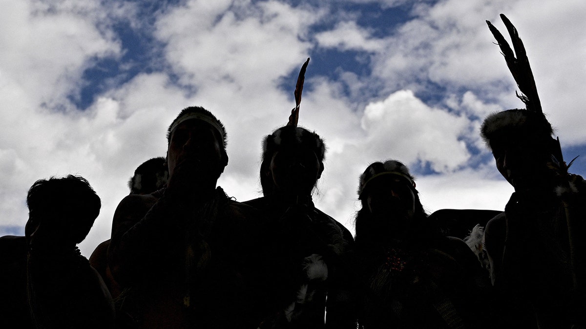 ahli masyarakat orang asli Waorani