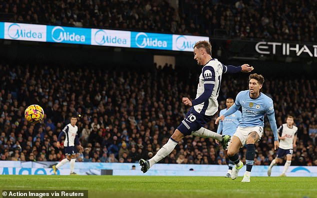 John Stones ketagih pada separuh masa selepas James Maddison menemui ruang untuk pembukaan