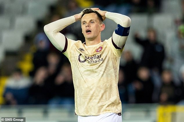 Lawrence Shankland sedang bergelut untuk mendapatkan keyakinan di Hearts musim ini