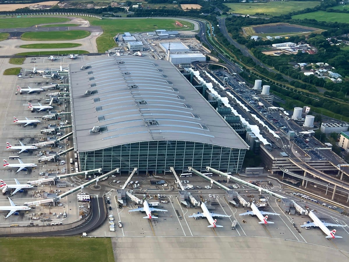 Dinilai tinggi: London Heathrow Terminal 5 (Simon Calder).